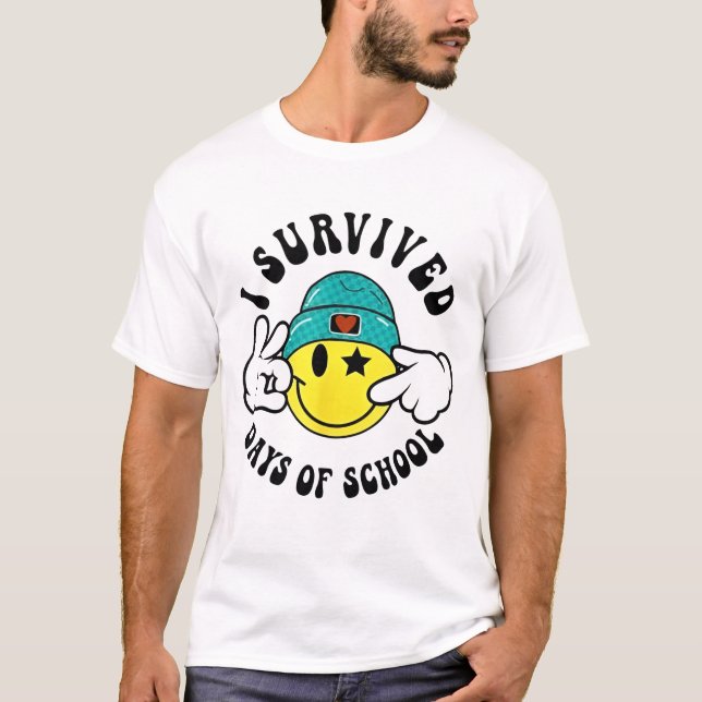 T-shirt I Survived 67 Days of School Teachers Students Six (Devant)