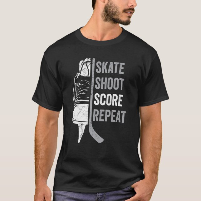 T-shirt Ice Hockey Player Coach Skate Shoot Score Repeat (Devant)