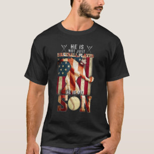 T-shirt Il N'Est Pas Seulement Un Joueur De Baseball Il Es