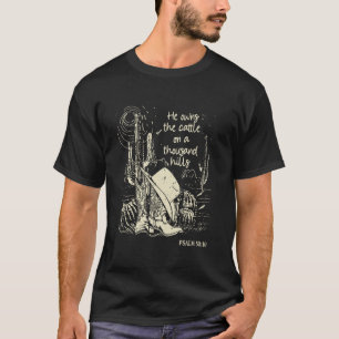 T-shirt Il Possède Le Chapeau De Cowgirl De Bétail Sur Mil