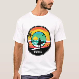 T-shirt Illustration de cercle rétro de plage au coucher d