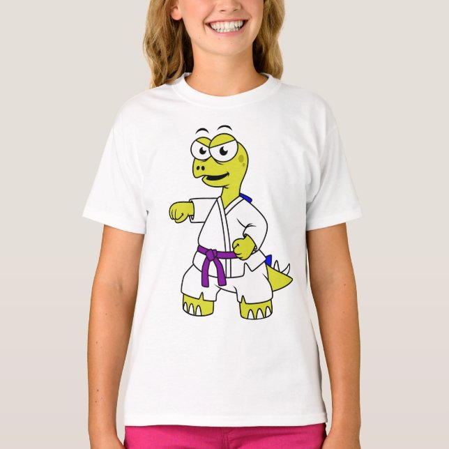 T-shirt Illustration D'Un Stégosaurus Pratiquant Le Karaté (Devant)