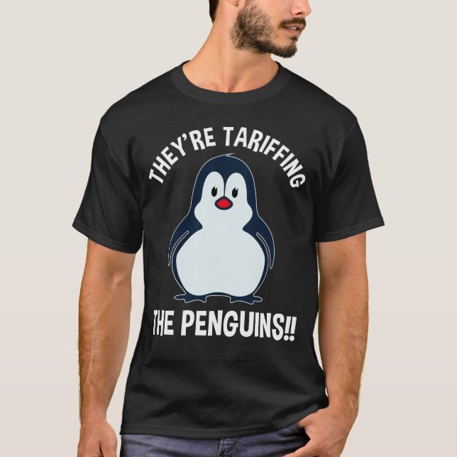 T-shirt Ils sont en train de dévorer les pingouins ! ! (Devant)