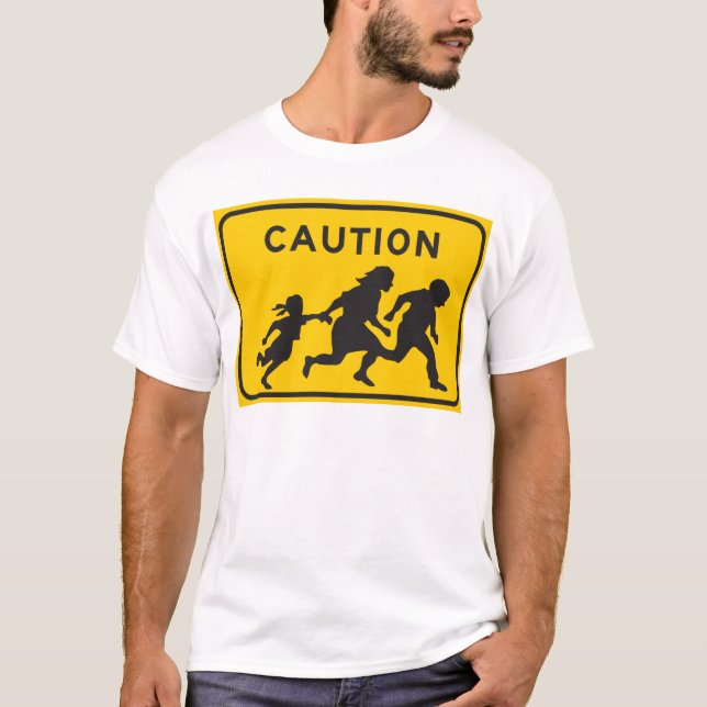 T-shirt Immigrés clandestins croisant le signe de route (Devant)