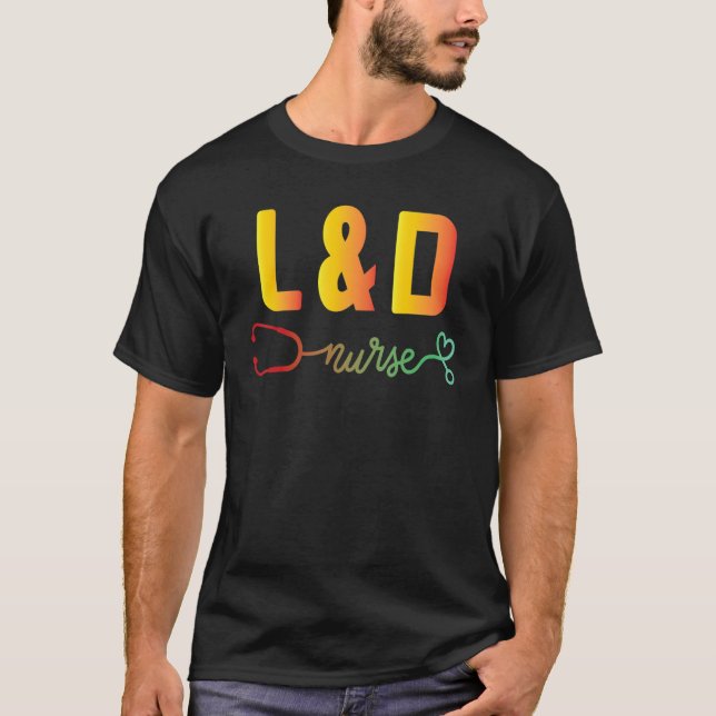 T-shirt Infirmière de la main-d'oeuvre et de la livraison  (Devant)