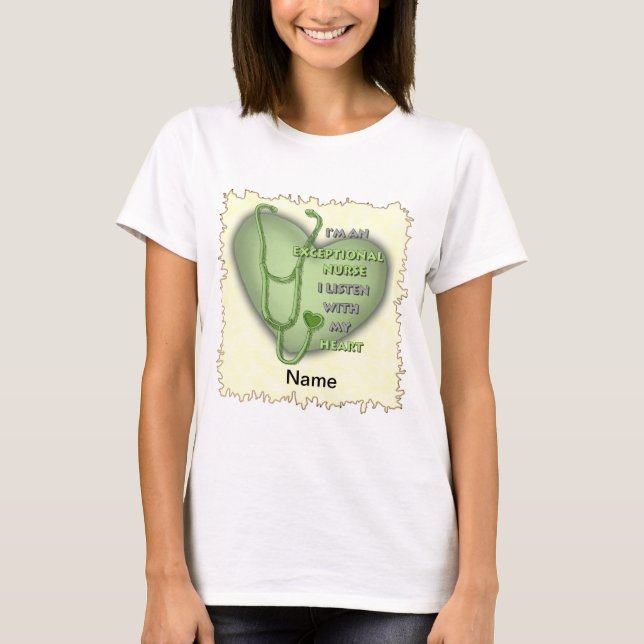 T-shirt infirmière exceptionnelle du coeur vert (Devant)