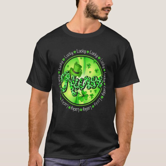 T-shirt Infirmière irlandaise Lucky Infirmière St Patrick  (Devant)