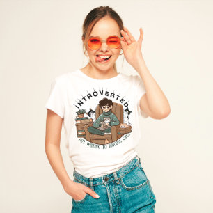 T-shirt "Introverti mais prêt à discuter des chats" drôle