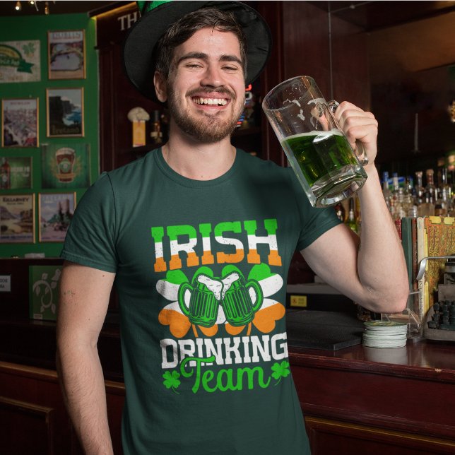 T-shirt Irish Drinking Team St. Patrick’s Day  (Créateur téléchargé)