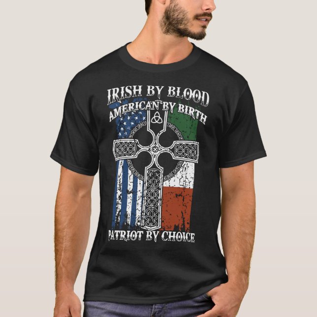 T-shirt Irlandais par l'Américain de sang par le patriote (Devant)