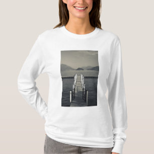 T-shirt Italie, province de Côme, Tremezzo. Jetée du lac.