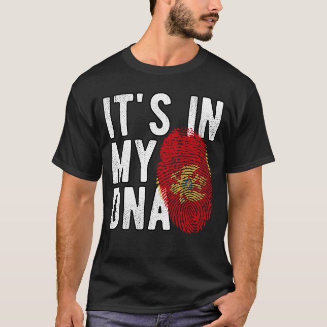 T-shirt It's in my DNA Montenegro Flag Fingerprint (Devant)