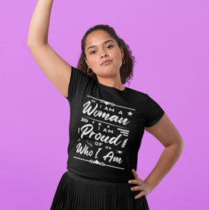 T-shirt IWD I Am A Woman I Am Proud Of Who I Am