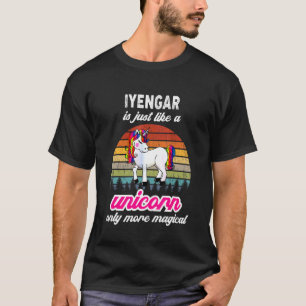 T-shirt Iyengar Yoga Therapist Unicorn Vintage Sunset