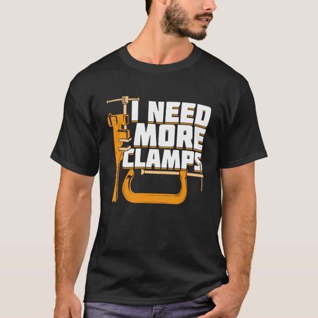 T-shirt J'Ai Besoin De Plus De Cadeaux De Travailleurs Du  (Devant)
