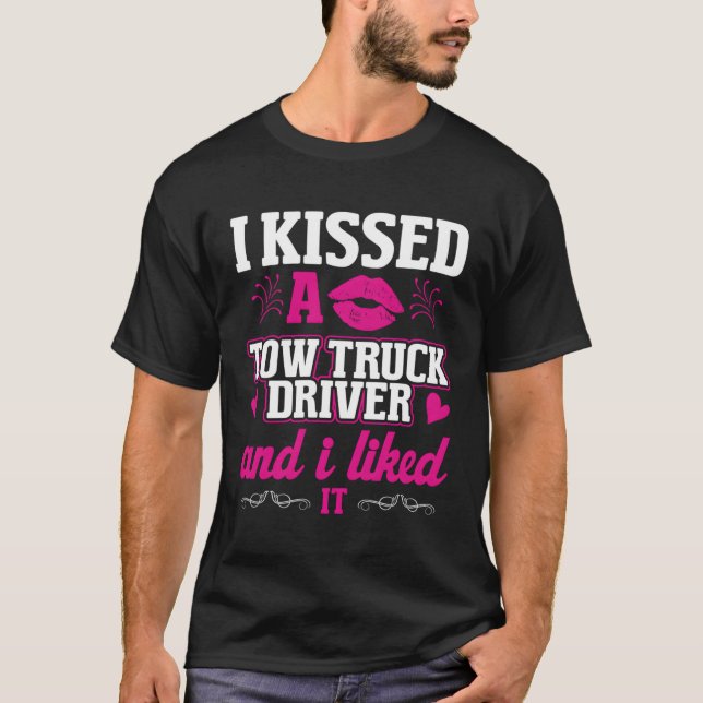 T-shirt J'Ai Embrassé Un Chauffeur De Camion Drôle Femme C (Devant)