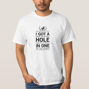 T-shirt J'ai obtenu un trou dans un