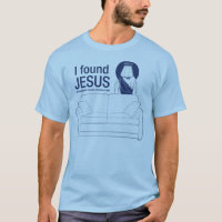 J'ai trouvé Jésus qu'il était derrière le sofa le