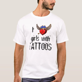 T-shirt J'aime des filles avec des tatouages