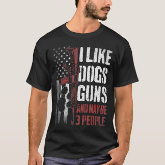 T-shirt J'aime les chiens les armes peut-être trois person