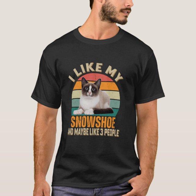 T-shirt J'Aime Mon Chat De Chaussure Et Peut-Être 3 Person (Devant)