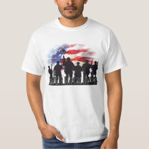 T-shirt Jamais contre le patriotique américain FLag
