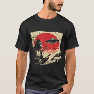 T-shirt Japonais Bigfoot Samurai Ufo Sasquatch Vintage