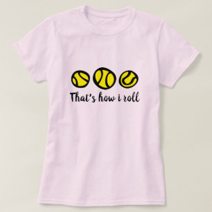 T-shirt jaune de balle de tennis qui est comment