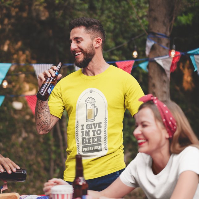 T-shirt Je Cède À La Pression De La Bière (Créateur téléchargé)