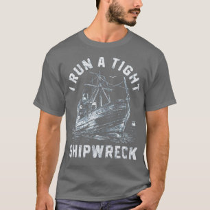 T-shirt je dirige une épave étroite