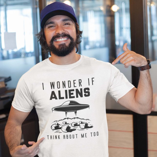 T-shirt Je Me Demande Si Les Aliens Pensent À Moi Aussi (Aliens shirt)