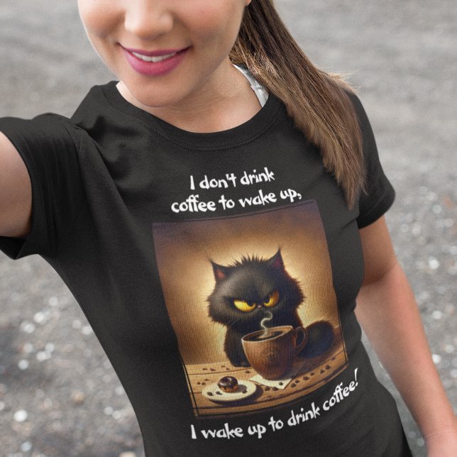 T-shirt Je Me Réveille Pour Boire Du Café ! (Créateur téléchargé)