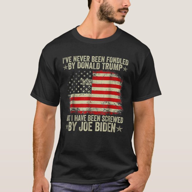 T-shirt Je N'Ai Jamais Été Fondé Par Donald Trump, Mais Cr (Devant)