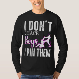 T-shirt Je ne chasse pas le garçon je les pince la lutte M