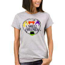 JE SENS DES ENFANTS avec trois sorcières