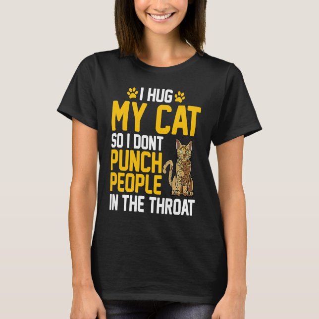 T-shirt Je serre mes chats dans mes bras pour ne pas battr (Devant)