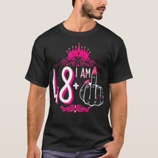 T-shirt Je Suis 48 Plus 1 Femme de la Couronne rose du doi