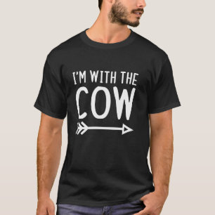 T-shirt Je suis avec la vache amusante jumeler le couple d