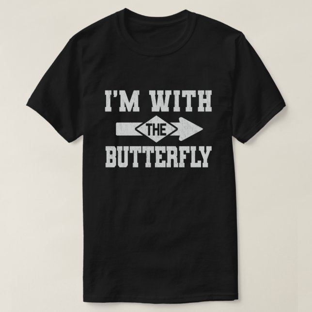 T-shirt Je suis avec le papillon drôle couple Halloween (Design devant)