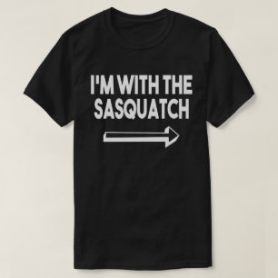 T-shirt Je suis avec Sasquach Easy Halloween jumelés Coupl