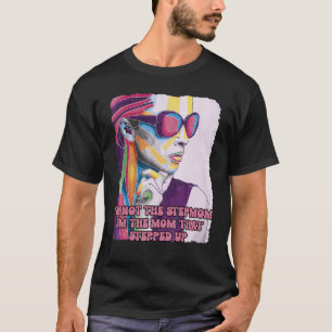 T-shirt Je suis la maman qui a aidé les parents de la fête