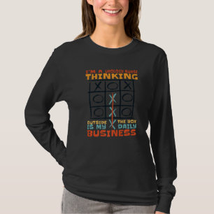 T-shirt Je suis une infirmière en urologie qui pense hors