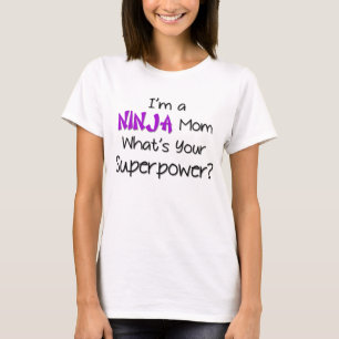 T-shirt Je suis une pièce en t de maman de Ninja