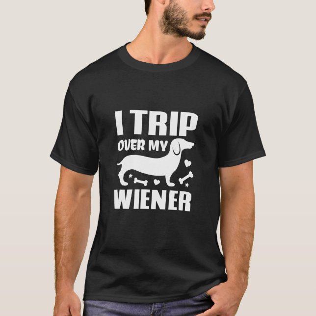 T-shirt Je Voyage Sur Mon Wiener Meilleur Ami Chien Dachsh (Devant)