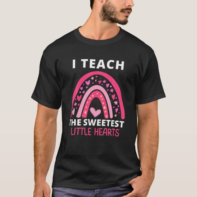T-shirt J'Enseigne Les Petits Coeurs Les Plus Doux Rainbow (Devant)