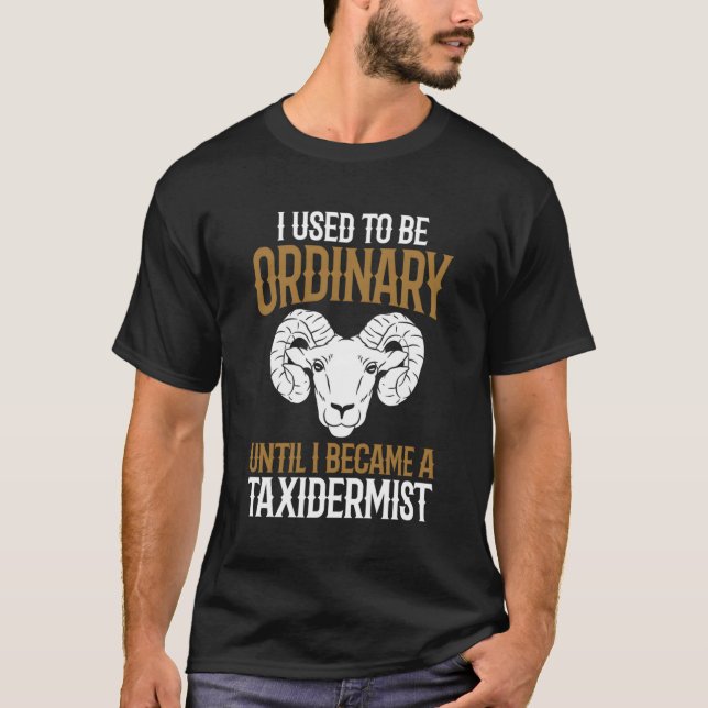 T-shirt J'Étais Ordinaire Jusqu'À Ce Que Je Devienne Un Ta (Devant)