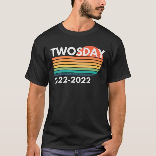 T-shirt Jeudi Mardi 22 Février 2022 Drôle 22222 (Devant)