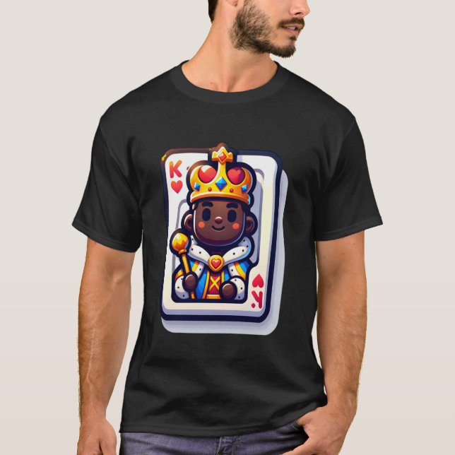 T-shirt Jeune petit roi noir de coeur jeu de cartes (Devant)