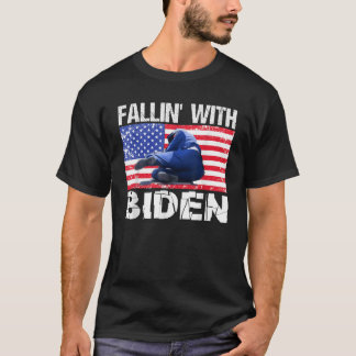 T-shirt Joe Biden Tombe Sur Scène Biden Tombant Drôle