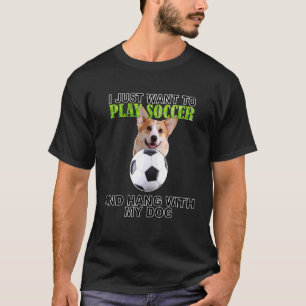 T-shirt Jouer au football accroché avec chien Pembroke Wel